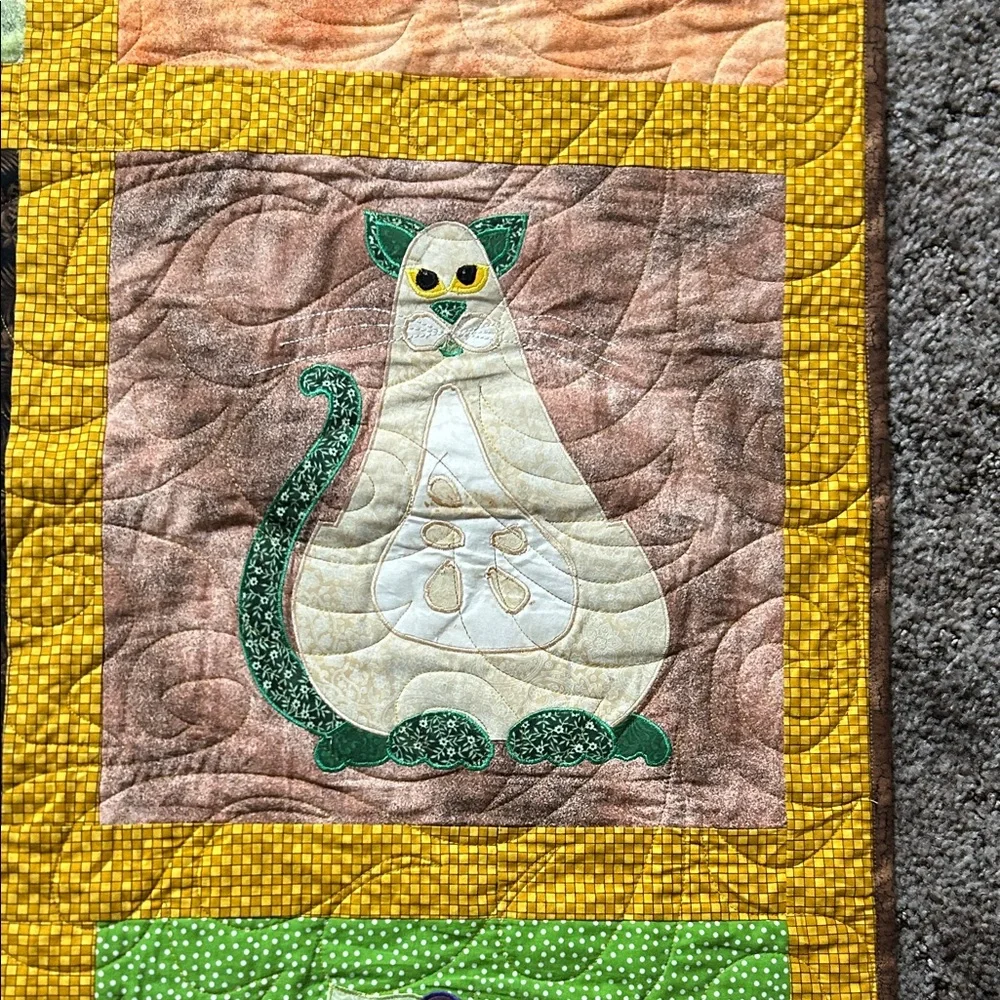 Handmade Cat Patchwork Quilt - Picture 5 of 11